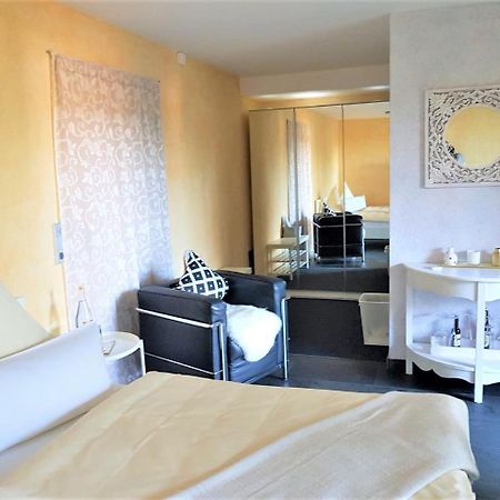 Gaestezimmer Hortensie Weil der Stadt Exterior foto